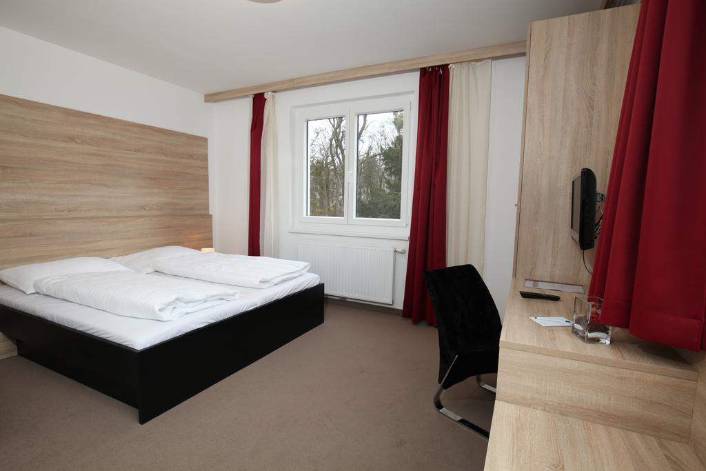 Seminarhotel Springer Schloessl Viena Habitación foto