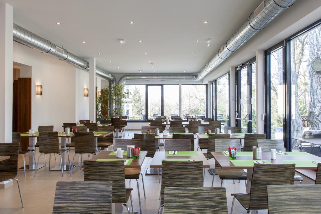 Seminarhotel Springer Schloessl Viena Exterior foto